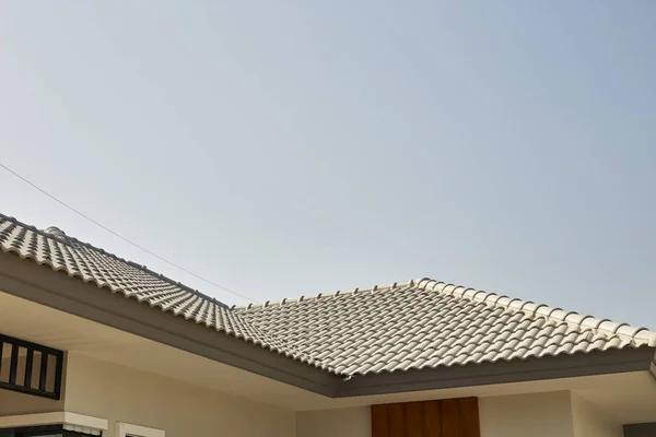 Professional Roof Replacement Contractors with Years of Experience