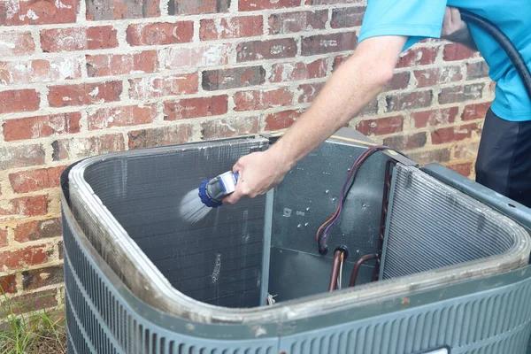 What to Expect From a Trusted HVAC Technician in Fort Worth