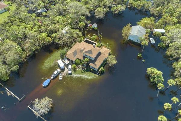 Complete Flood Damage Cleanup for Water-Affected Properties